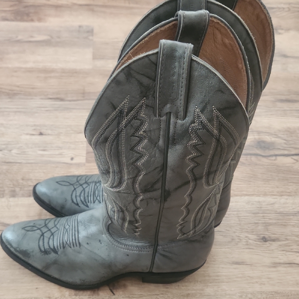 Western Cowboy Boots - Gray